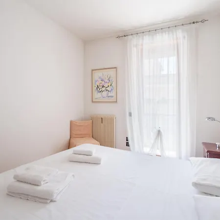 Apartment Lido Local *